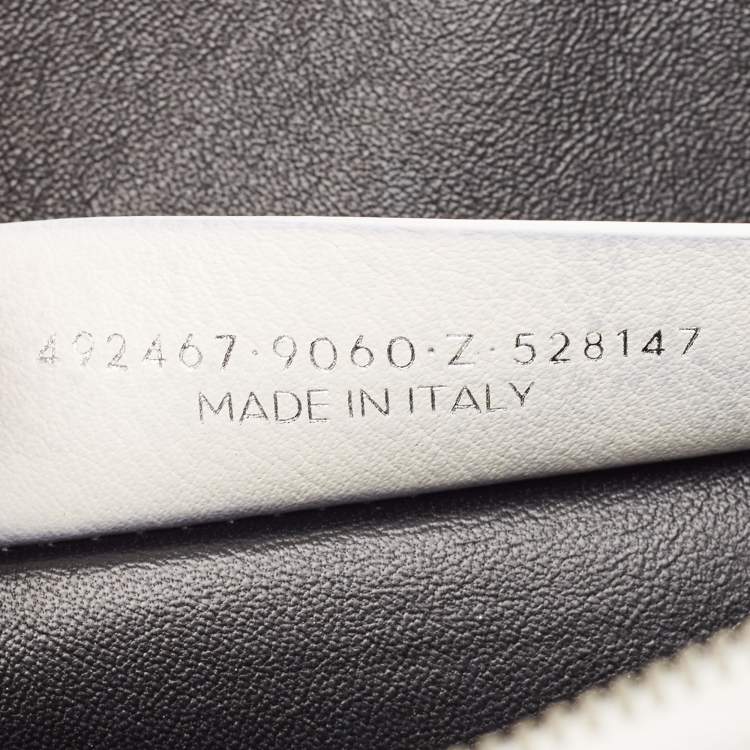 Pre Owned Balenciaga Off White Leather Logo Zip Pouch