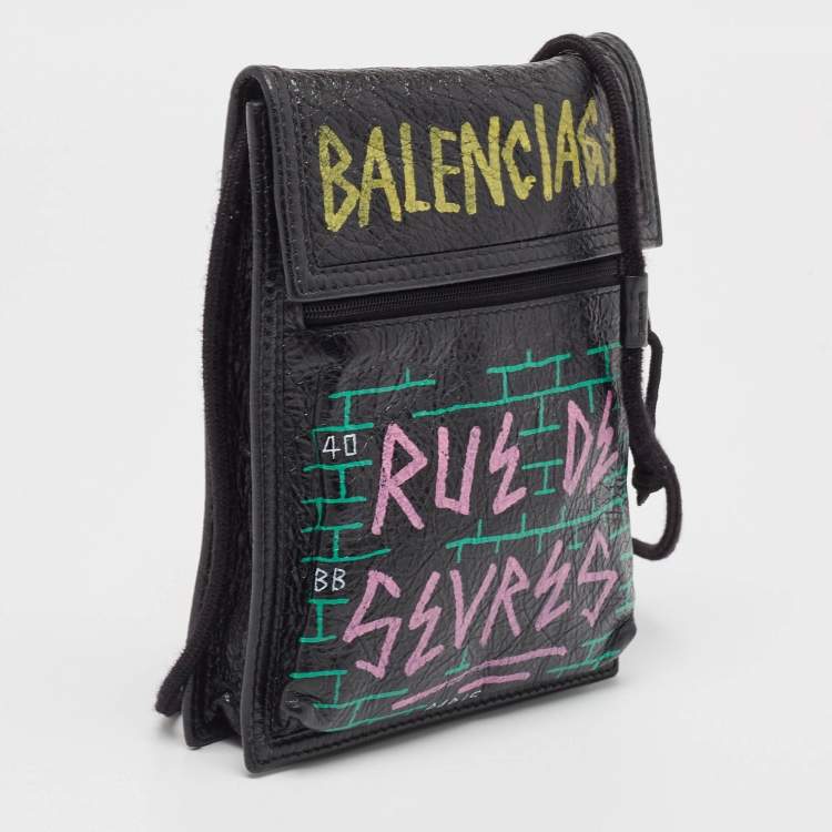 Pre Owned Balenciaga Black Crinkled Leather Graffiti Explorer Strap Pouch