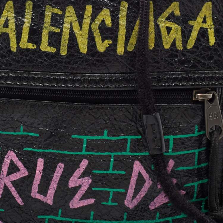 Pre Owned Balenciaga Black Crinkled Leather Graffiti Explorer Strap Pouch