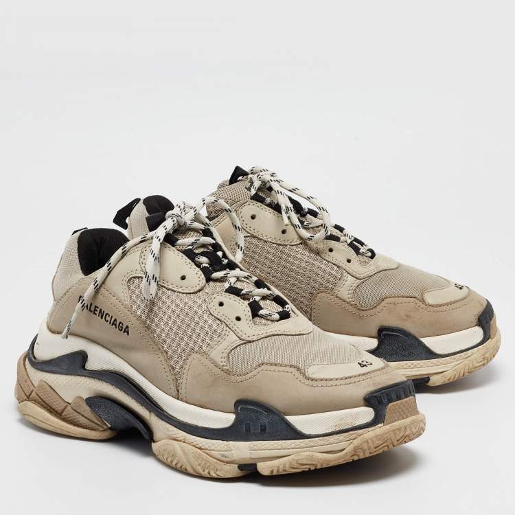 Pre Owned Balenciaga Grey/Black Nubuck Leather Triple S Sneakers Size 43