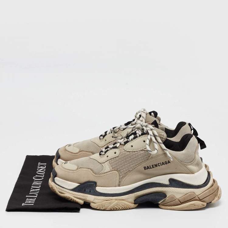 Pre Owned Balenciaga Grey/Black Nubuck Leather Triple S Sneakers Size 43