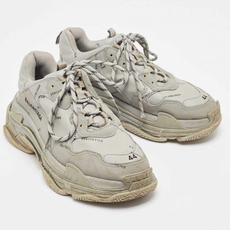 Pre Owned Balenciaga Grey Faux Leather Triple S Sneakers Size 44