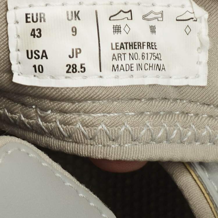 Pre Owned Balenciaga Grey Rubber Track Sandals Size 43
