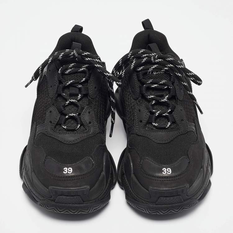 Pre Owned Balenciaga Black Nubuck Triple S Lace Up Sneakers Size 39