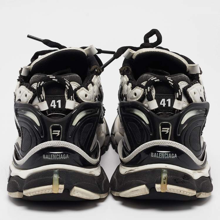 مملوكة مسبقًا Balenciaga Black/White Faux Leather and Mesh Runner Sneakers Size 41