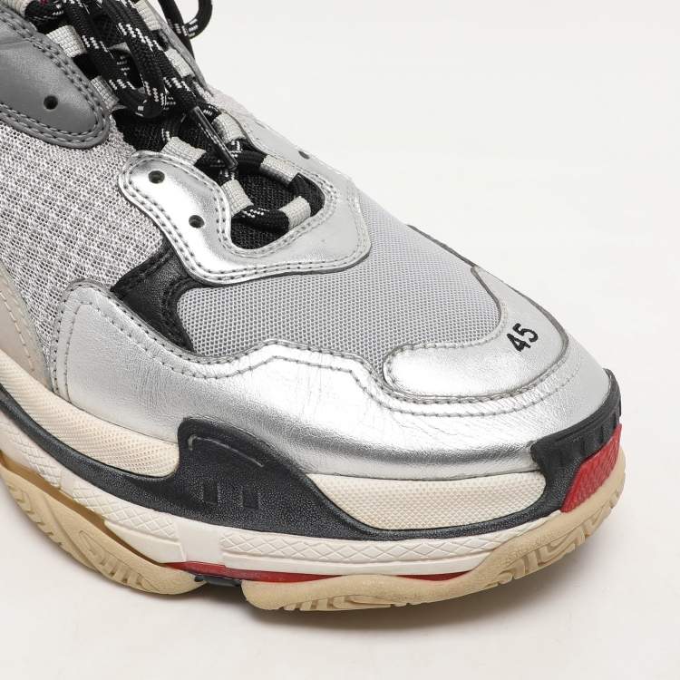 Pre Owned Balenciaga Grey/Silver Leather and Mesh Triple S Low Top Sneakers Size 45