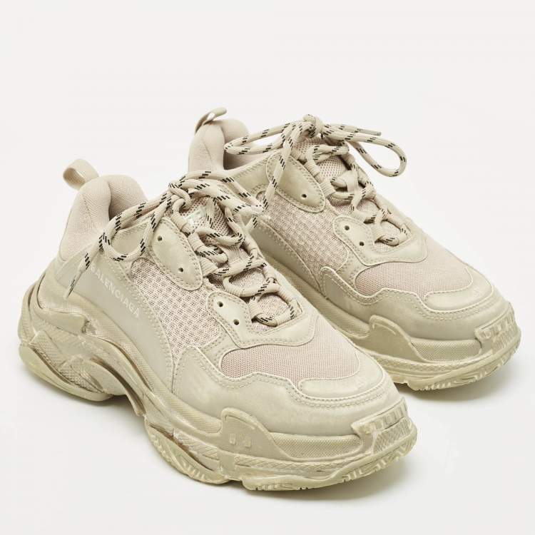 Pre Owned Balenciaga Grey Faux Leather and Mesh Triple S Low Top Sneakers Size 41