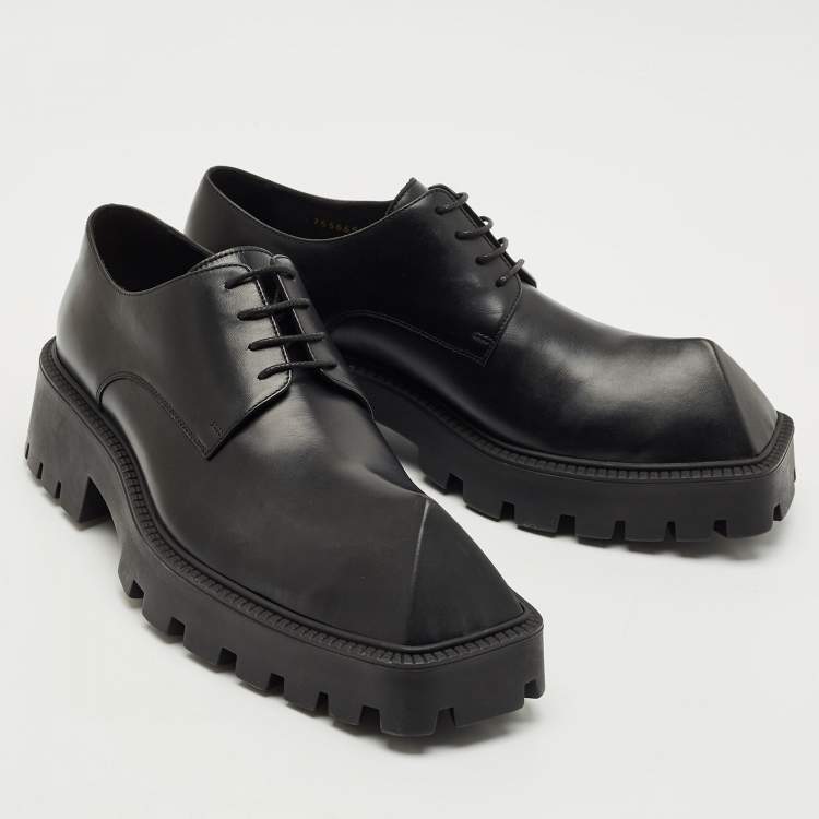 Pre Owned Balenciaga Black Leather Rhino Derby Size 42