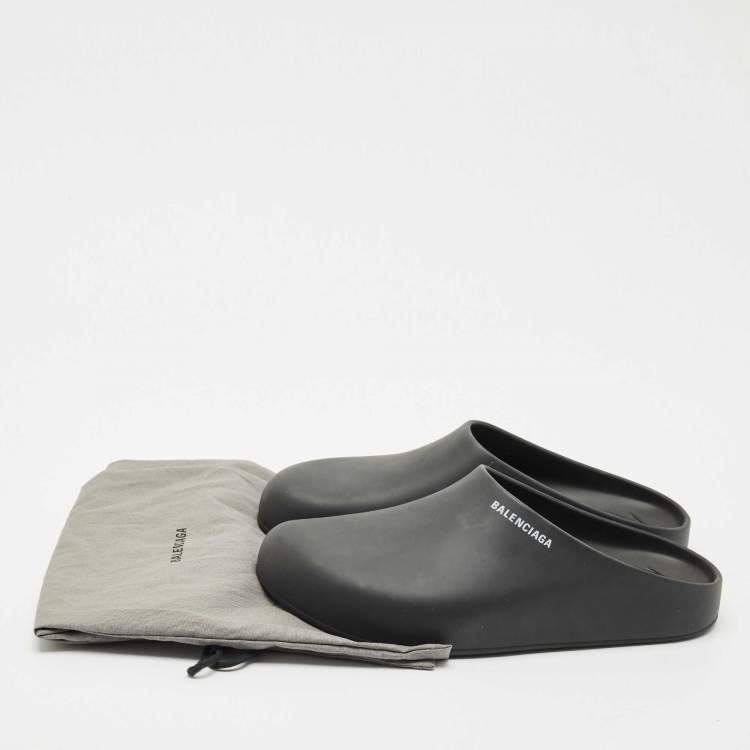 Pre Owned Balenciaga Black Rubber Flat Pool Mules Size 44