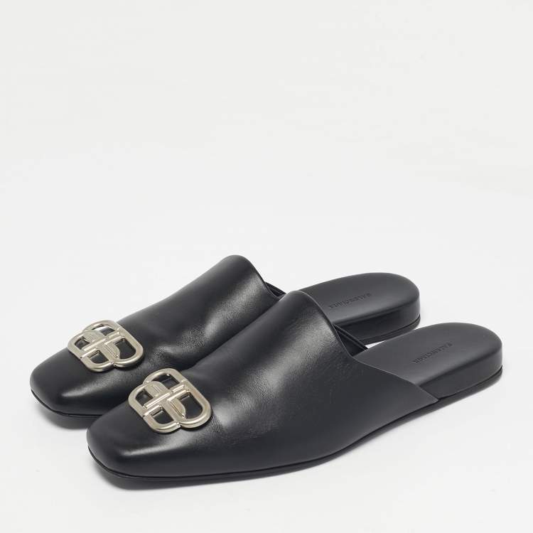 Pre Owned Balenciaga Black Leather Cosy BB Flat Mules Size 42