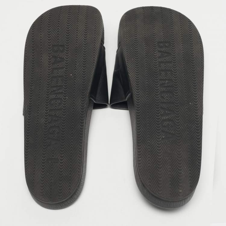 Pre Owned Balenciaga Black Leather pool Slide Size 45