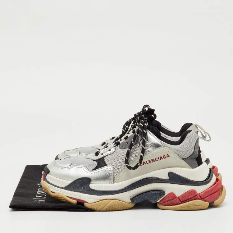 Pre Owned Balenciaga Grey/Silver Mesh and Faux Leather Triple S Lace Up Sneakers Size 40