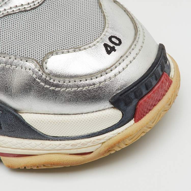 Pre Owned Balenciaga Grey/Silver Mesh and Faux Leather Triple S Lace Up Sneakers Size 40