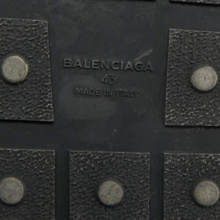 مملوكة مسبقًا Balenciaga Race Runner Size 43 Black Leather and Suede Low Top Sneakers