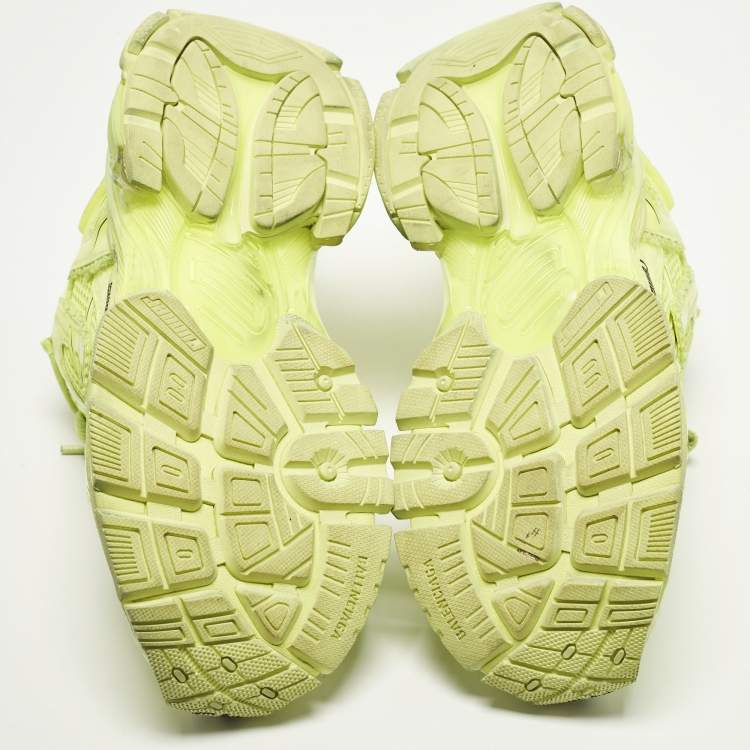 Pre Owned Balenciaga Runner Size 43 Neon Green Faux Leather and Mesh Lace Up Sneakers