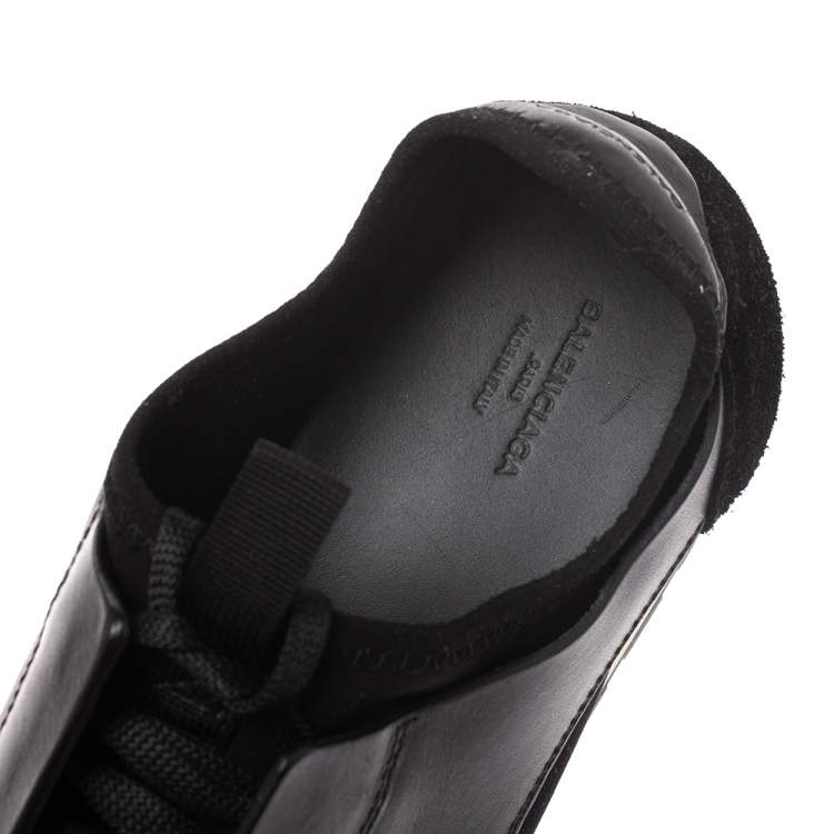 Pre Owned Balenciaga Black Leather, Suede And Mesh  Race Runner Sneakers Size 44