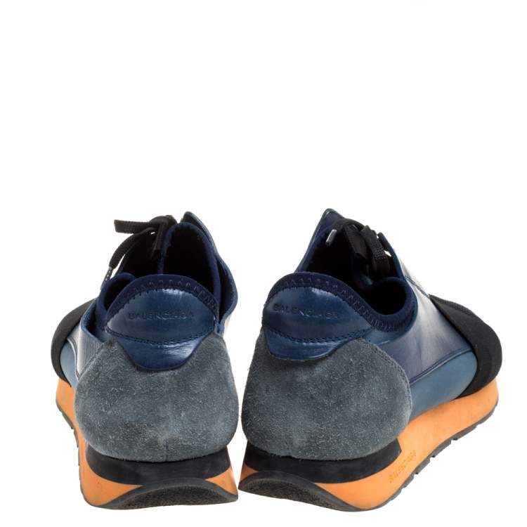 مملوكة مسبقًا Balenciaga Blue/Black Leather And Mesh Race Runners Sneakers Size 42
