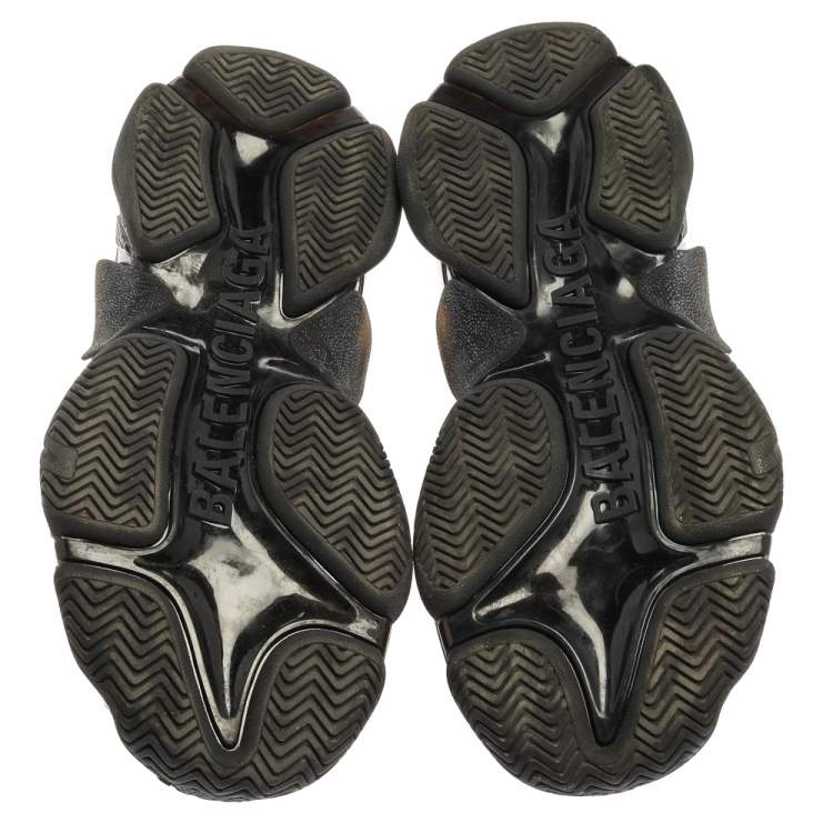 مملوكة مسبقًا Balenciaga Black Mesh And Leather Triple S Trainer Sneakers Size 40