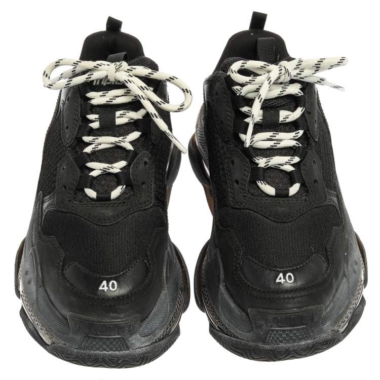 مملوكة مسبقًا Balenciaga Black Mesh And Leather Triple S Trainer Sneakers Size 40