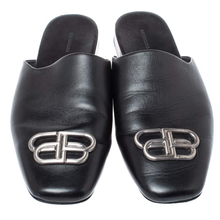 Pre Owned Balenciaga Black Leather Cosy BB Slippers Size 41 