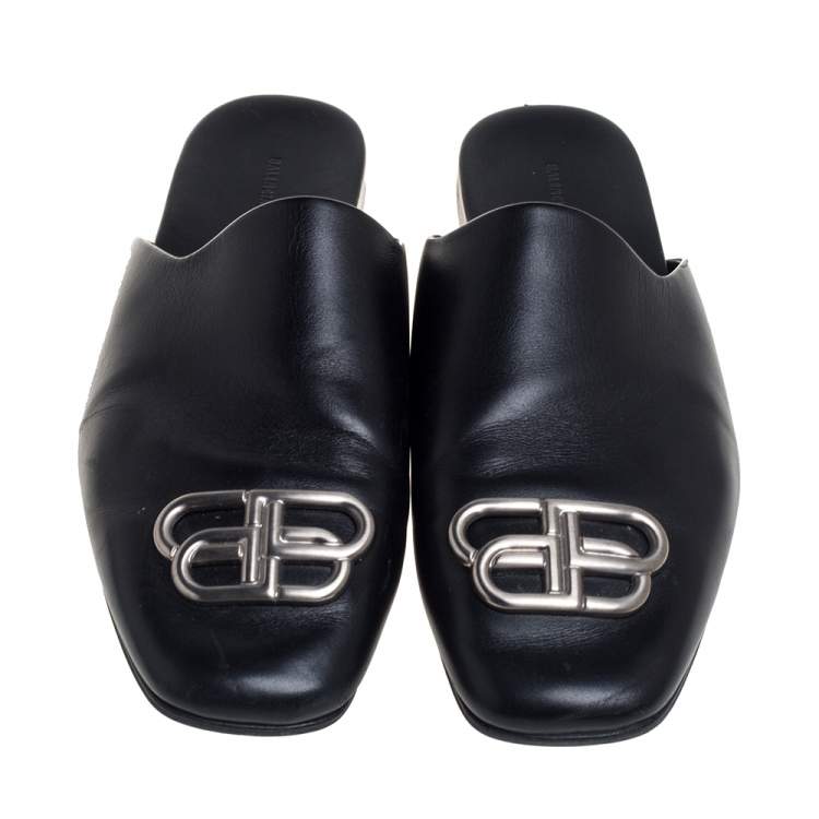 Pre Owned Balenciaga Black Leather Cosy BB Logo Embellished Mule Sandals Size 43