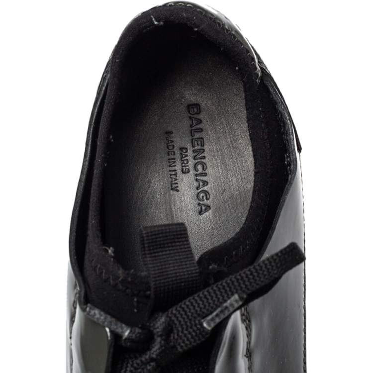 Pre Owned Balenciaga Black/Olive Green Mesh And Patent Leather Race Runner Sneakers Size 42