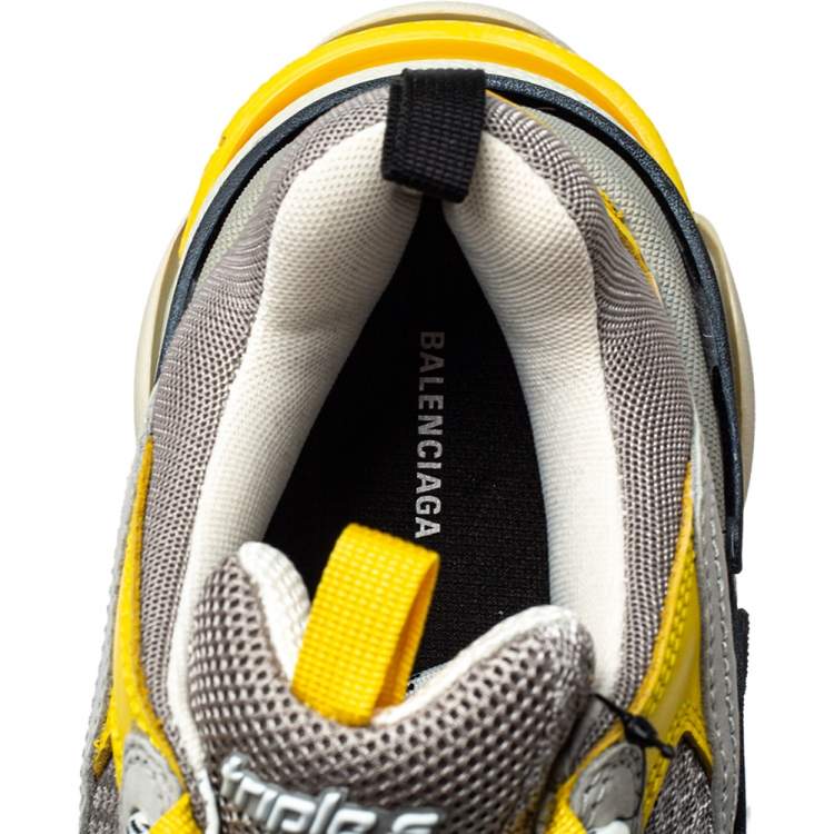 مملوكة مسبقًا Balenciaga Grey/Yellow Nubuck, Leather And Mesh Triple S Trainer Sneakers Size 42