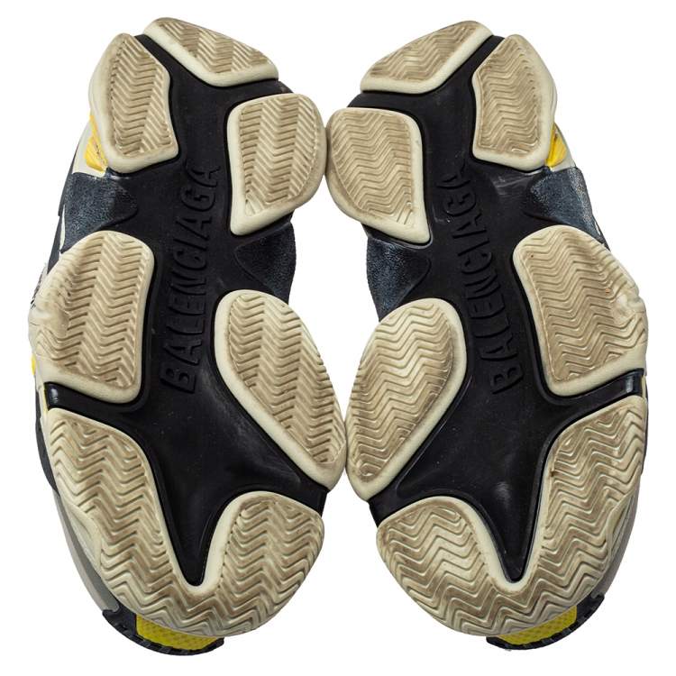 مملوكة مسبقًا Balenciaga Grey/Yellow Nubuck, Leather And Mesh Triple S Trainer Sneakers Size 42