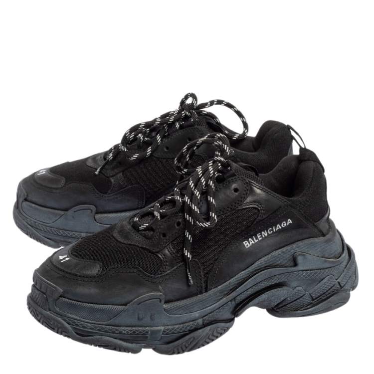 مملوكة مسبقًا Balenciaga Black Mesh And Leather Triple S Sneakers Size 41