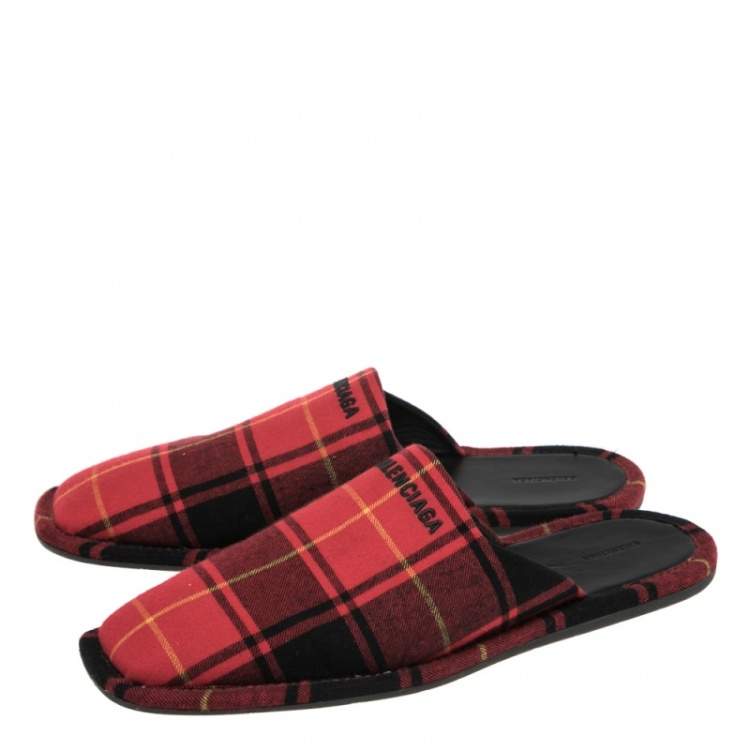 Pre Owned Balenciaga Red-Black Fabric Mules Size 43