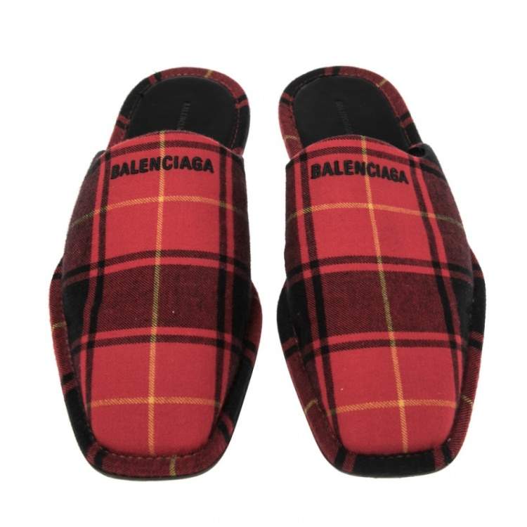 Pre Owned Balenciaga Red-Black Fabric Mules Size 43