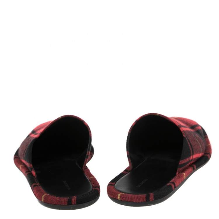 Pre Owned Balenciaga Red-Black Fabric Mules Size 43