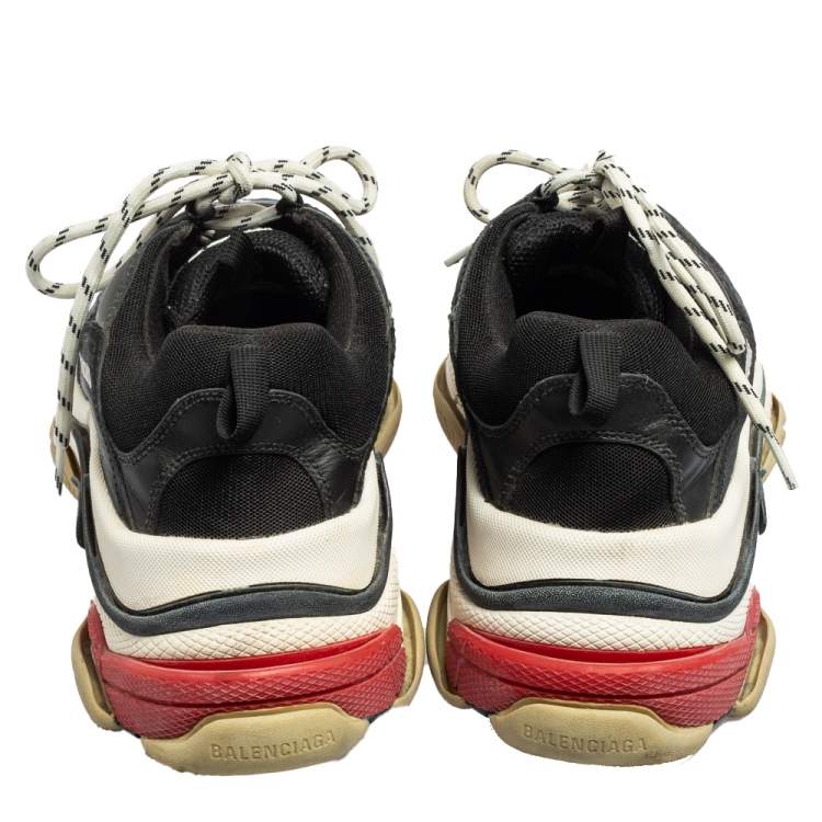 مملوكة مسبقًا Balenciaga Black Leather And Mesh Triple S Sneakers Size 43