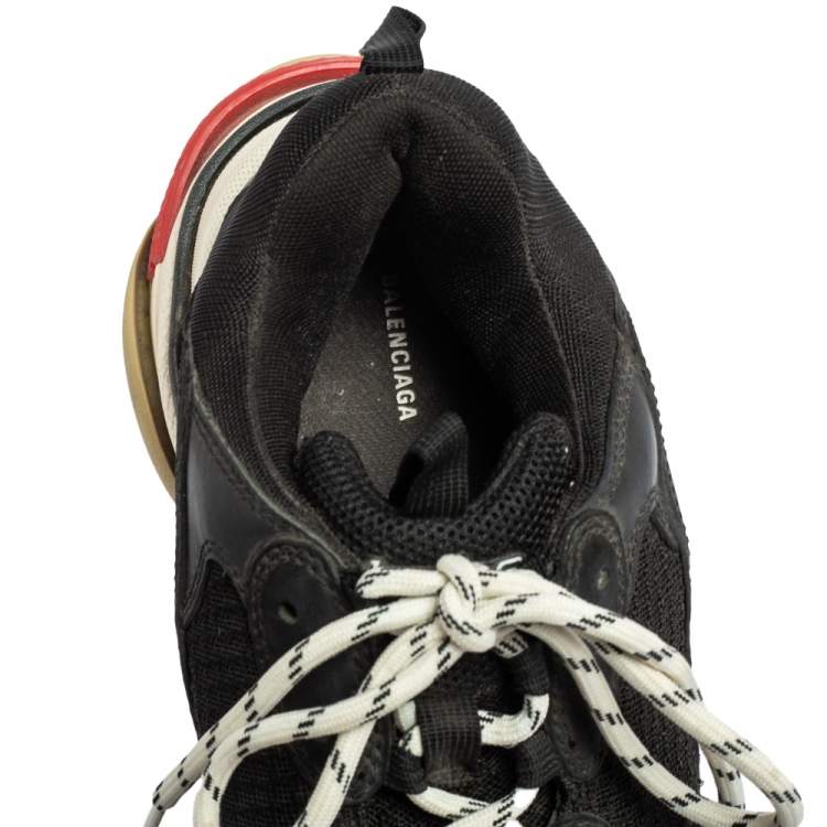 مملوكة مسبقًا Balenciaga Black Leather And Mesh Triple S Sneakers Size 43