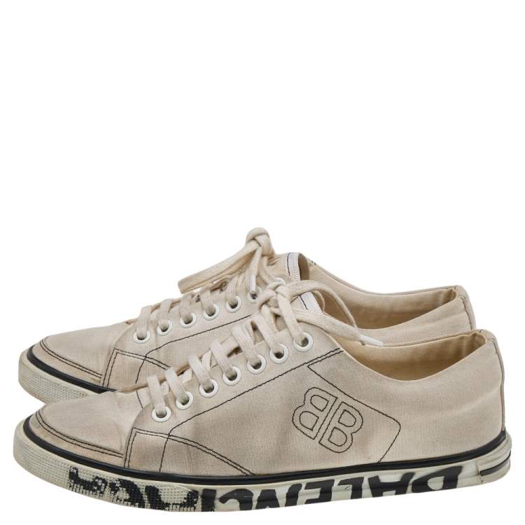 Pre Owned Balenciaga White Canvas Match Distressed Low Top Sneakers Size 36