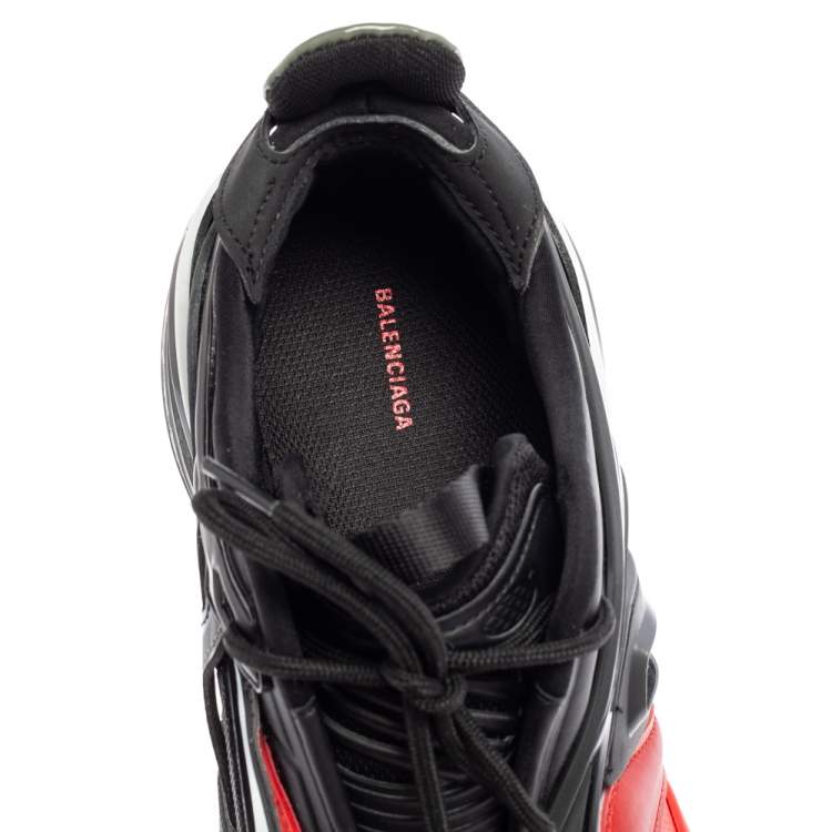مملوكة مسبقًا Balenciaga Red/Black Rubber And Synthetic Leather Tyrex Sneakers Size 43