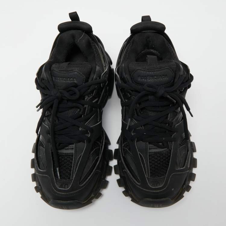مملوكة مسبقًا Balenciaga Black Mesh, Rubber and Leather Track Low-Top Sneakers Size 40