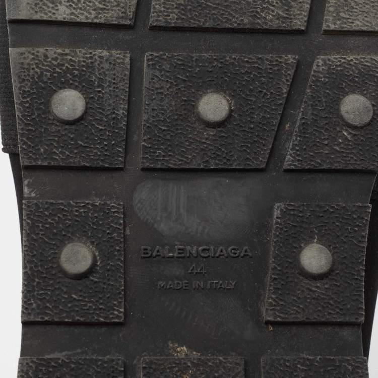Pre Owned Balenciaga Black Fabric And Leather Race Runner Low Top Sneakers Size 44
