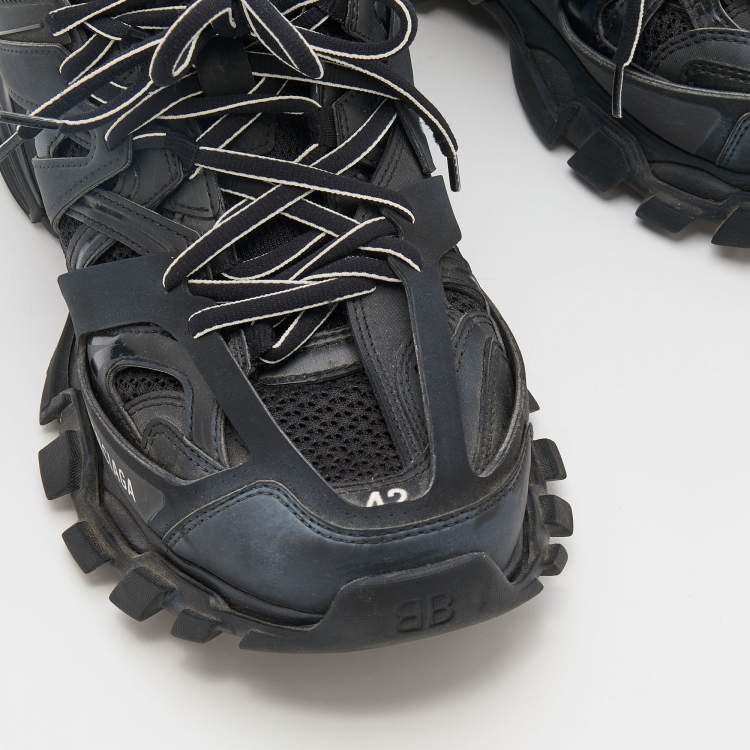 Pre Owned Balenciaga Black Synthetic Leather And Mesh Track Low Top Sneaker Size 42