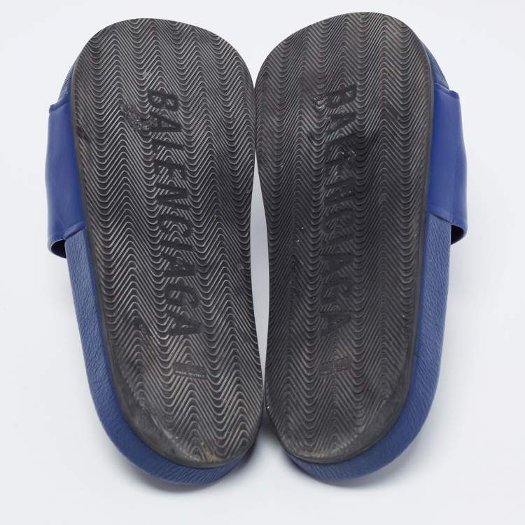 Pre Owned Balenciaga Blue Leather Slip on Slides Size 42