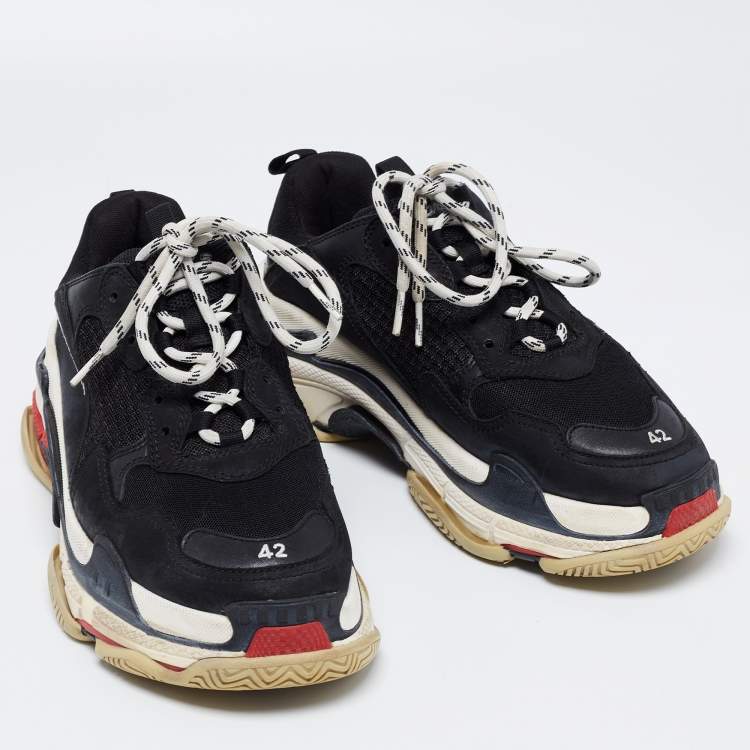 Pre Owned Balenciaga Black Leather and Mesh Triple S Sneaker Size 42 