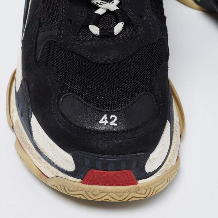 Pre Owned Balenciaga Black Leather and Mesh Triple S Sneaker Size 42 