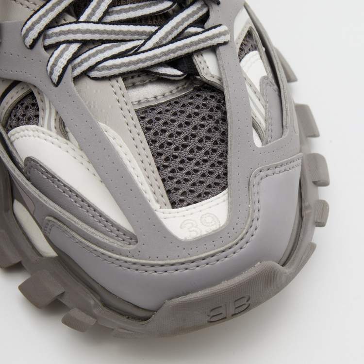 Pre Owned Balenciaga Grey/White Mesh and Synthetic Leather Track Low Top Sneakers Size 39