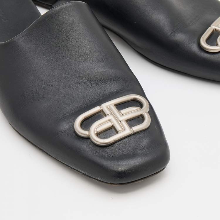 Pre Owned Balenciaga Black Leather Cosy BB Flat Mules Size 43