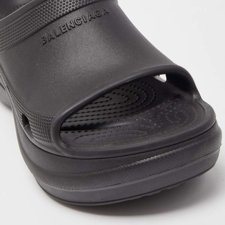 Pre Owned Balenciaga Black Rubber Slide Flats Size 42