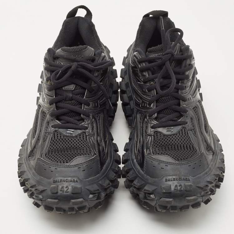Pre Owned Balenciaga Black Leather and Mesh Defender Sneakers Size 42