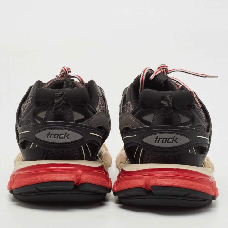 Pre Owned Balenciaga Black/Grey Leather and Mesh Track Sneakers Size 42