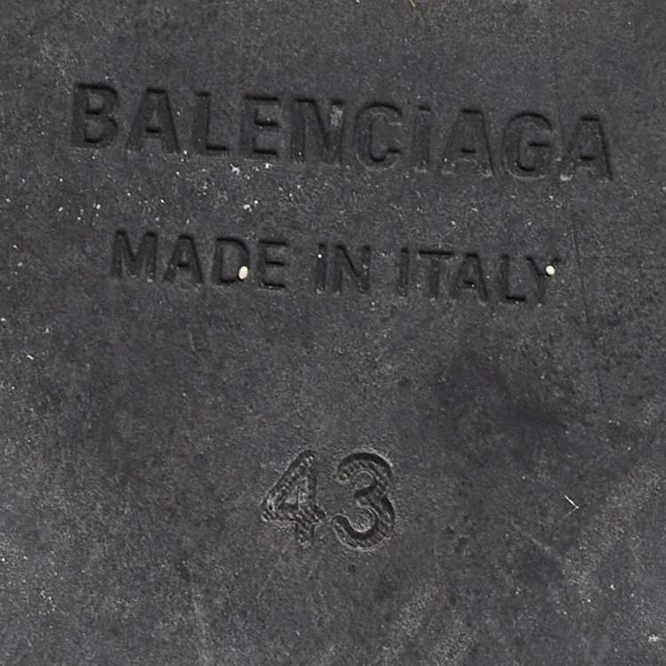 Pre Owned Balenciaga Black Leather Cosy BB Flat Mules Size 43 