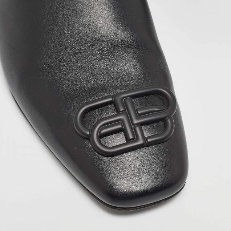 Pre Owned Balenciaga Black Leather Cosy BB Flat Mules Size 43 