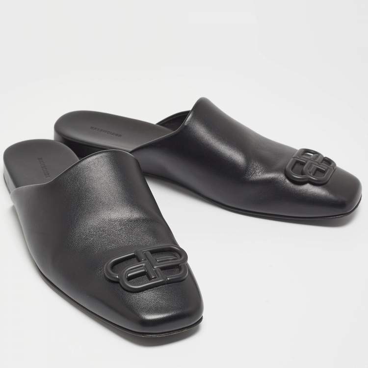 Pre Owned Balenciaga Black Leather Cosy BB Flat Mules Size 43 
